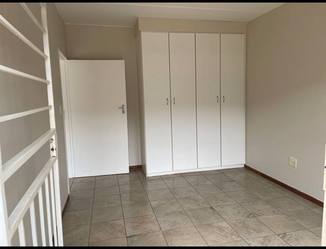 1 BEDROOM APARTMENT FOR SALE IN ANNLIN